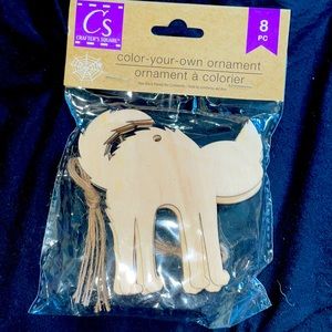 Scaredy cat ornaments